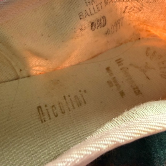 Capezio Point Shoes 2 Pair Size 4.5 US Size 7 - Picture 3 of 11